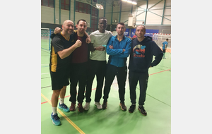 D1 D1 Homme 86-LLB-7 D1 M contre 86-BCL-2 D1 M